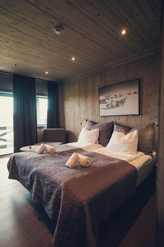 Standard Double or Twin Room, Mountain View