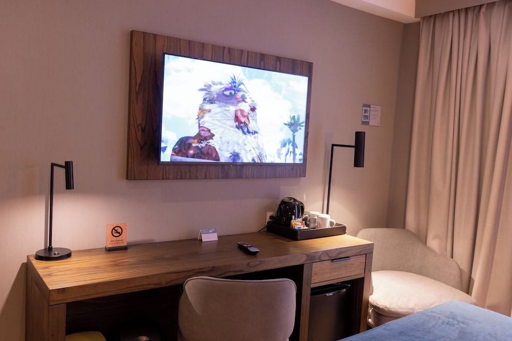 Available room