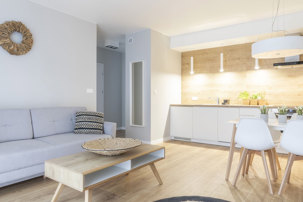 Apartment, Balcony