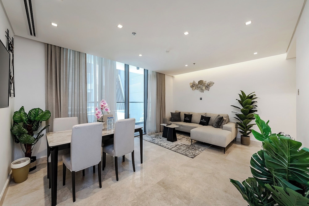 Premier Apartment photo 1