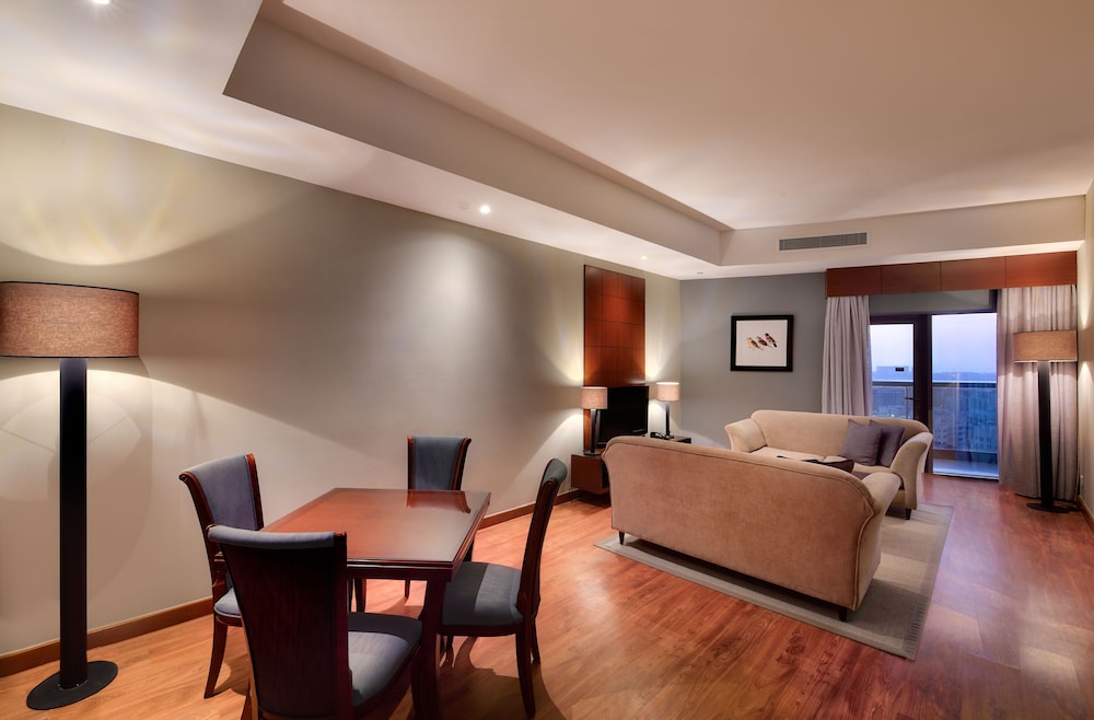 Majestic Suite photo 1