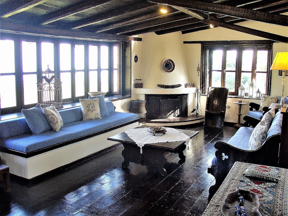 House photo 2