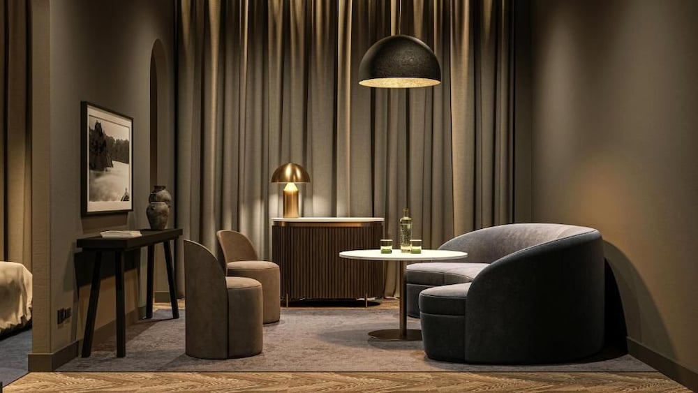 Exclusive Suite photo 2