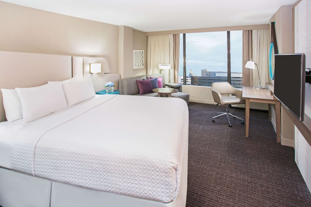 Superior Room, 1 King Bed - Photo 6