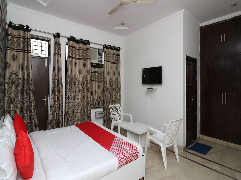 Deluxe Double Or Twin Room, 1 King Bed photo 2