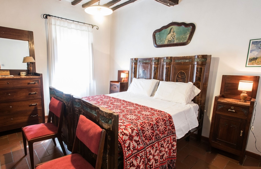 Standard Double Room, Private External Bathroom photo 3