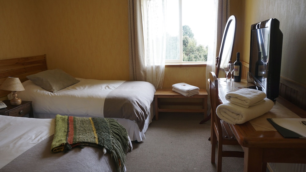 Standard Twin Room photo 2