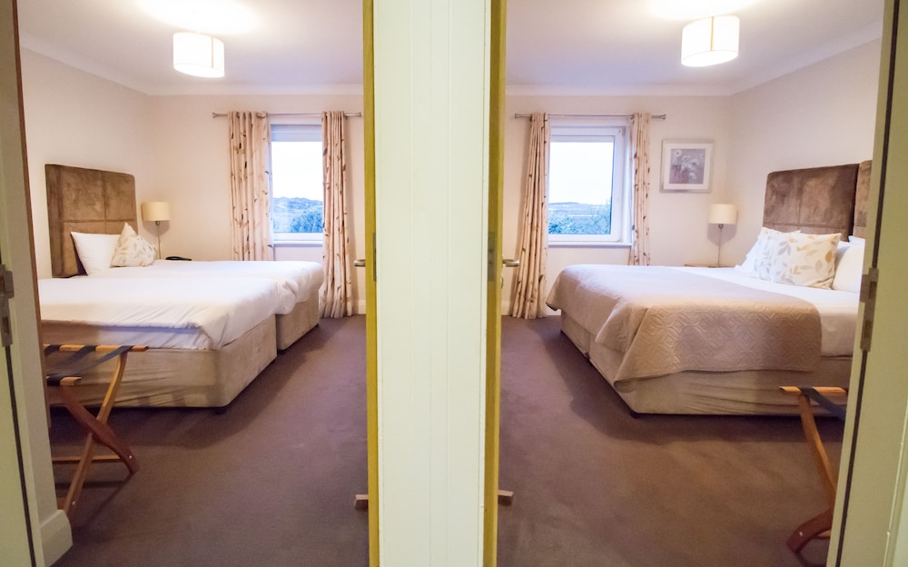 Deluxe Suite, 2 Bedrooms, Sea View, Beachfront photo 2