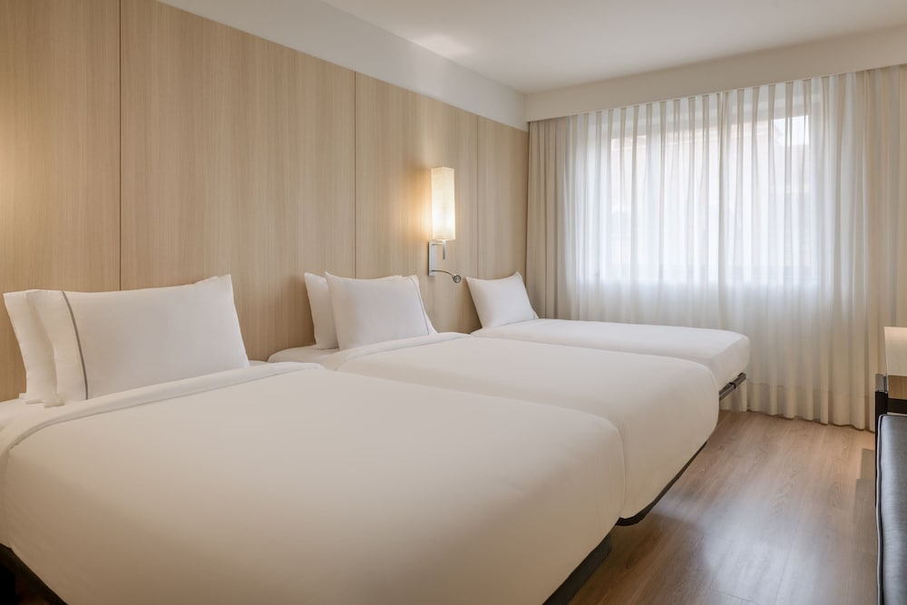 Standard Room, Multiple Beds
