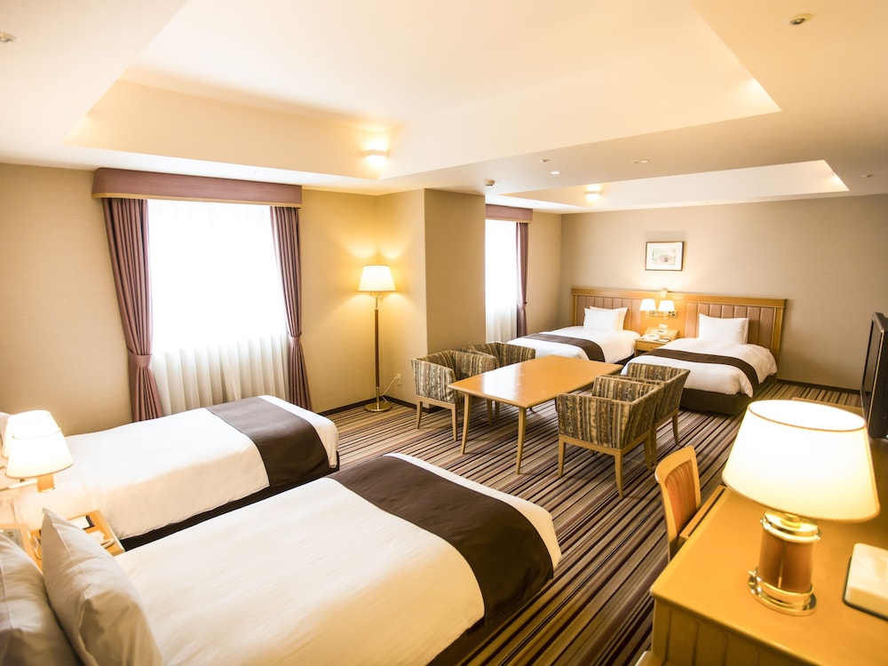 Quadruple Room, Non Smoking photo 2