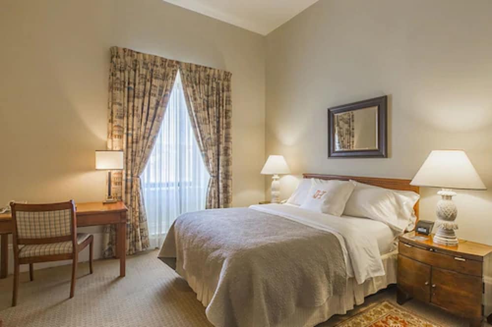 Superior Room, 1 Queen Bed - Photo 7