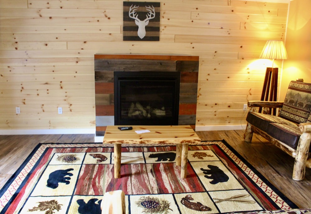 Superior Apartment, 2 Bedrooms, Kitchen, Mountain View photo 1