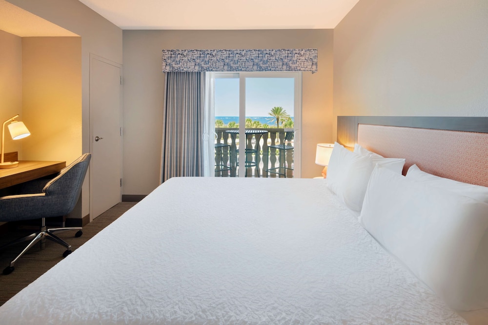 Room, 1 King Bed, Ocean View - Photo 2