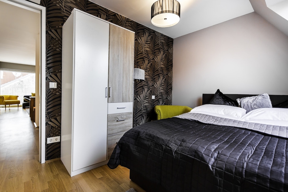 Superior Apartment With 2 Bedrooms And Terrace