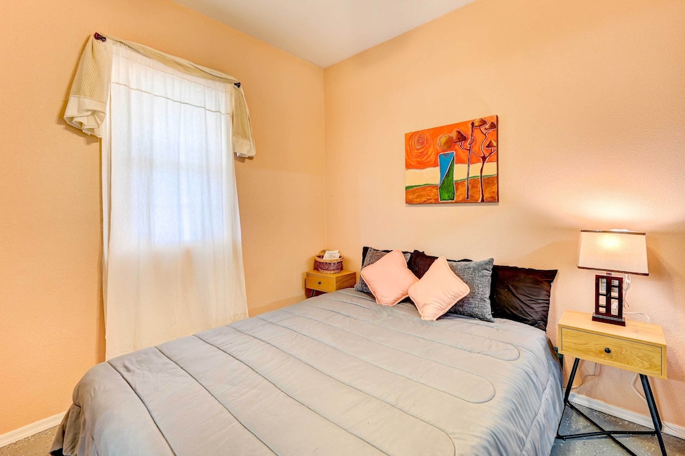 House (1 Bedroom) photo 1