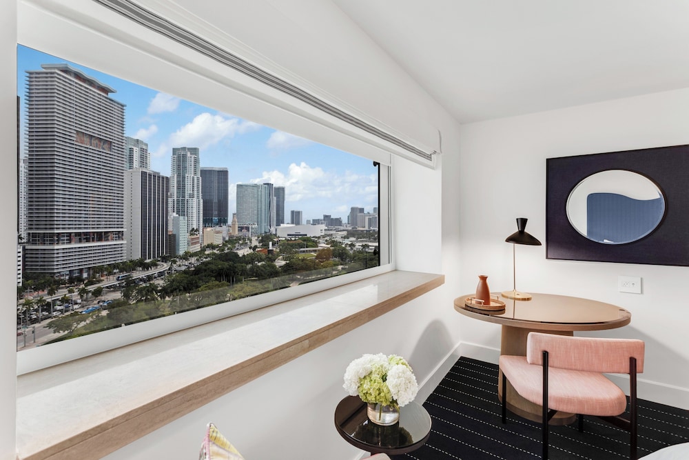 Classic Room, 2 Queen Beds, City View