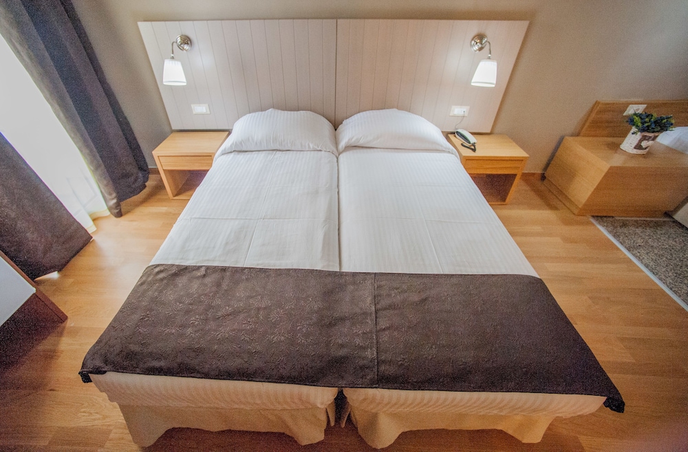 Double Room, Sea View