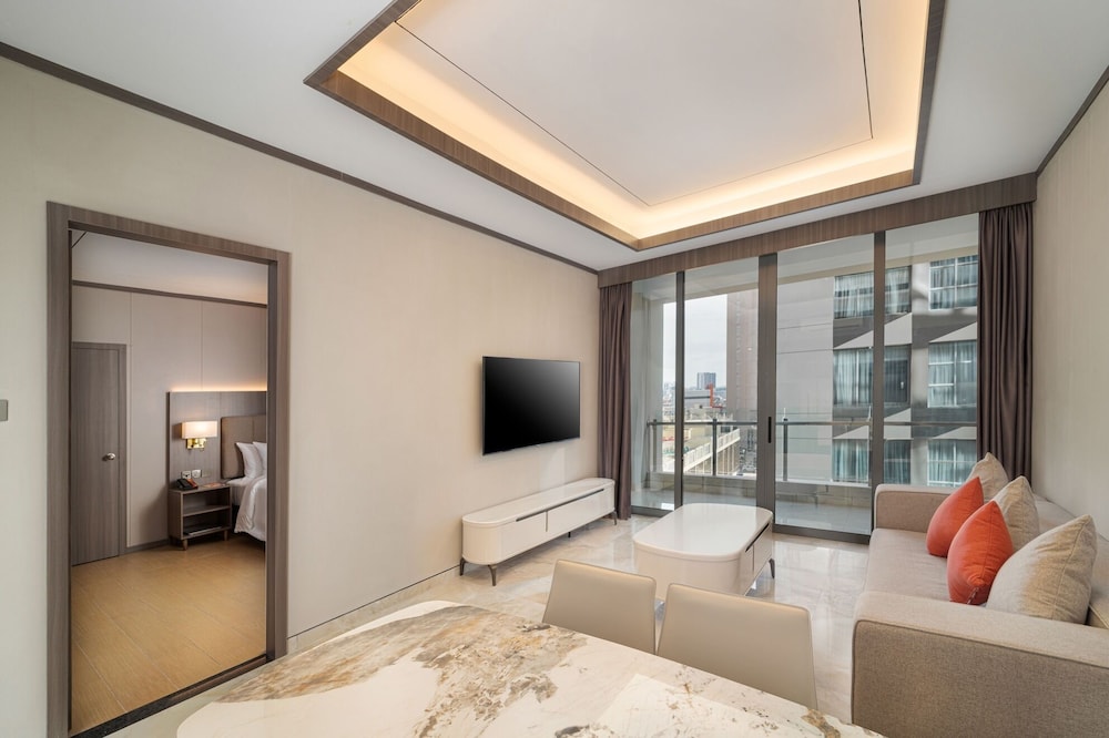 Suite (Harris) photo 1