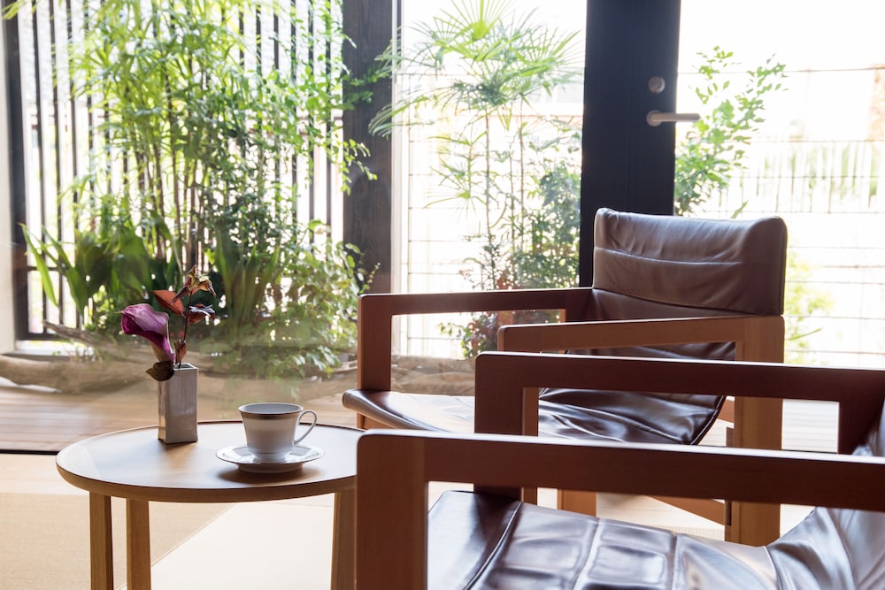 Japanese-style Twin Room, Balcony, Garden View photo 2