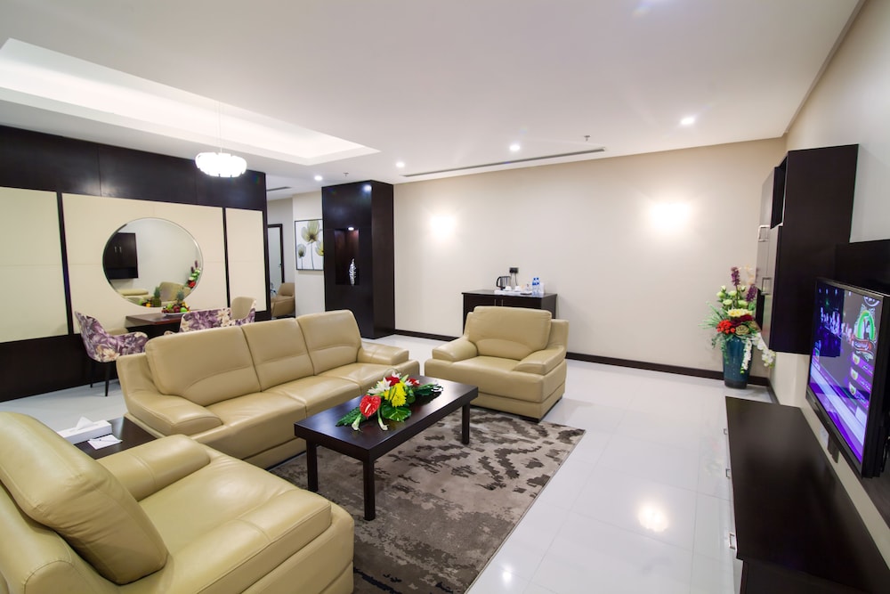 Executive Suite photo 3