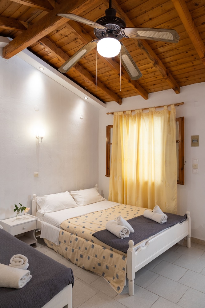Quarto Duplo