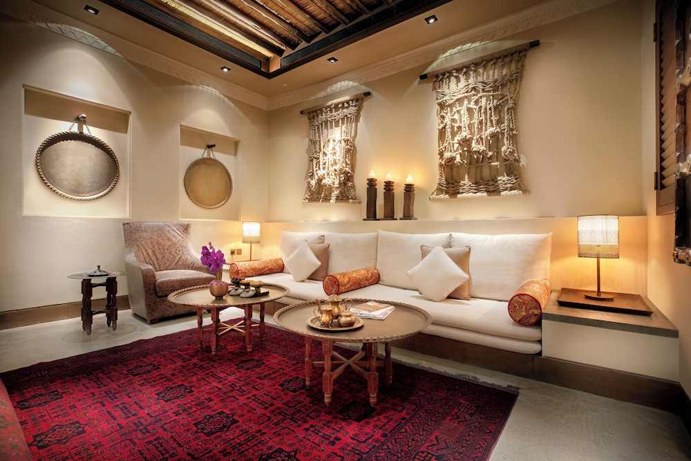 Suite, 1 King Bed (Al Bati Heritage Suite) photo 2
