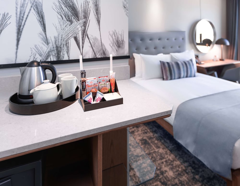 Standard Queen Room photo 2
