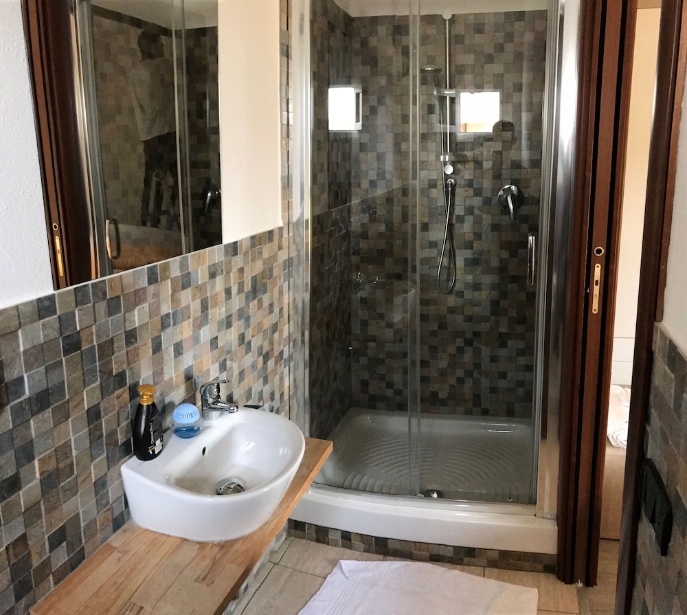 Double or Twin Room photo 3