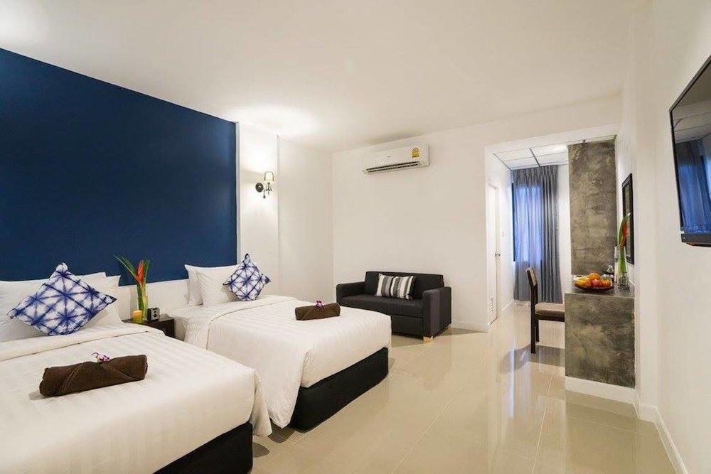Standard Twin Room photo 3