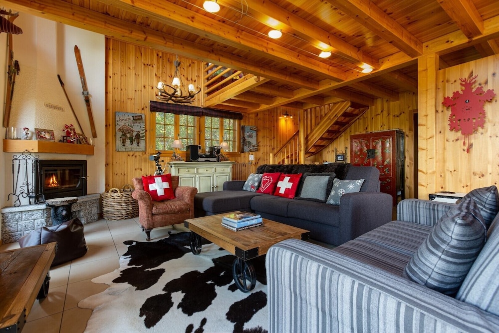 Chalet (5 Bedrooms)