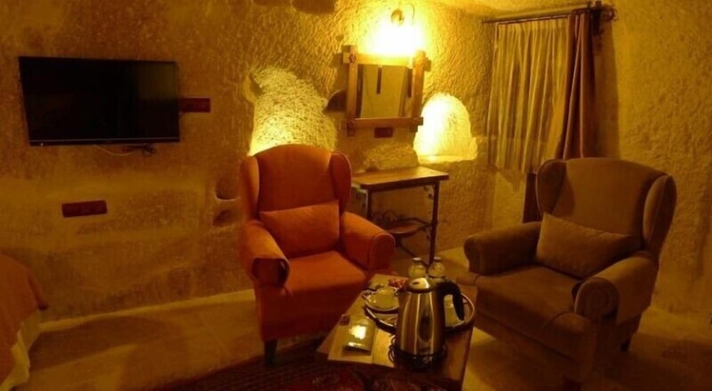 Deluxe Triple Room photo 2