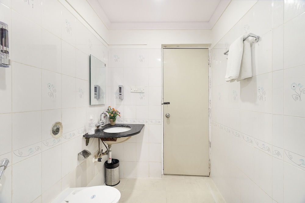 Executive Double Room - Photo 20
