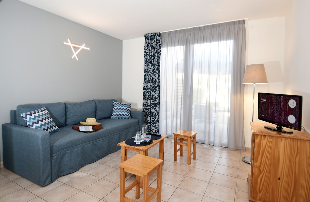 Apartment, 2 Bedrooms (Maisonnette) photo 3