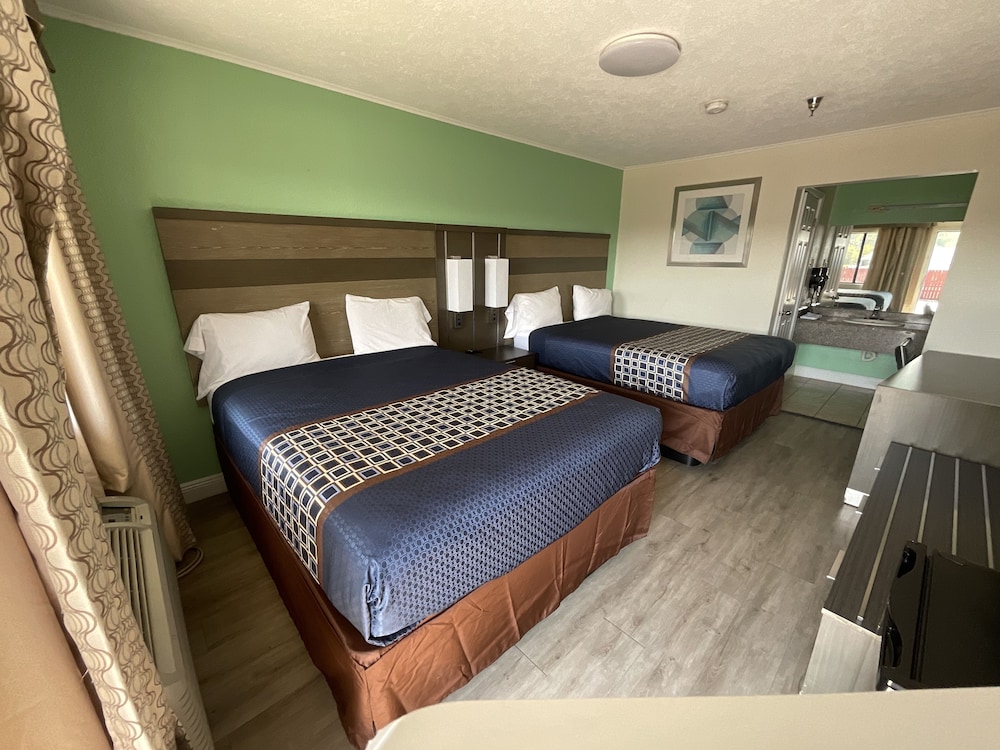 Standard Double Room, Smoking