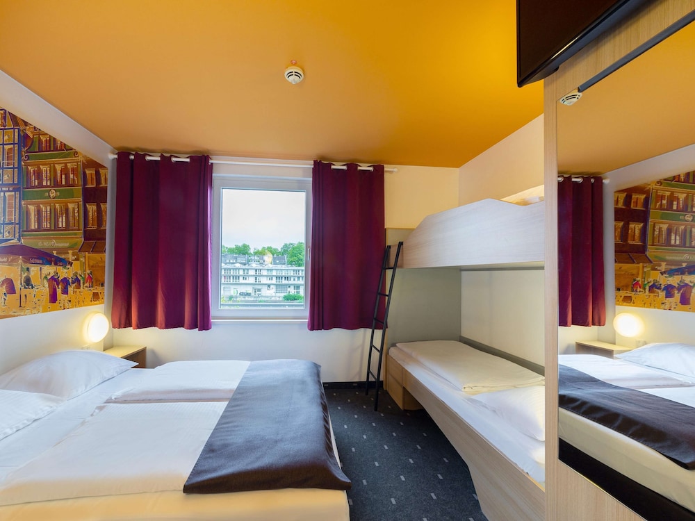 Quadruple Room photo 3