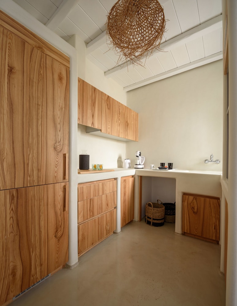 Royal Apartment, Hot Tub, Sea View - Photo 5