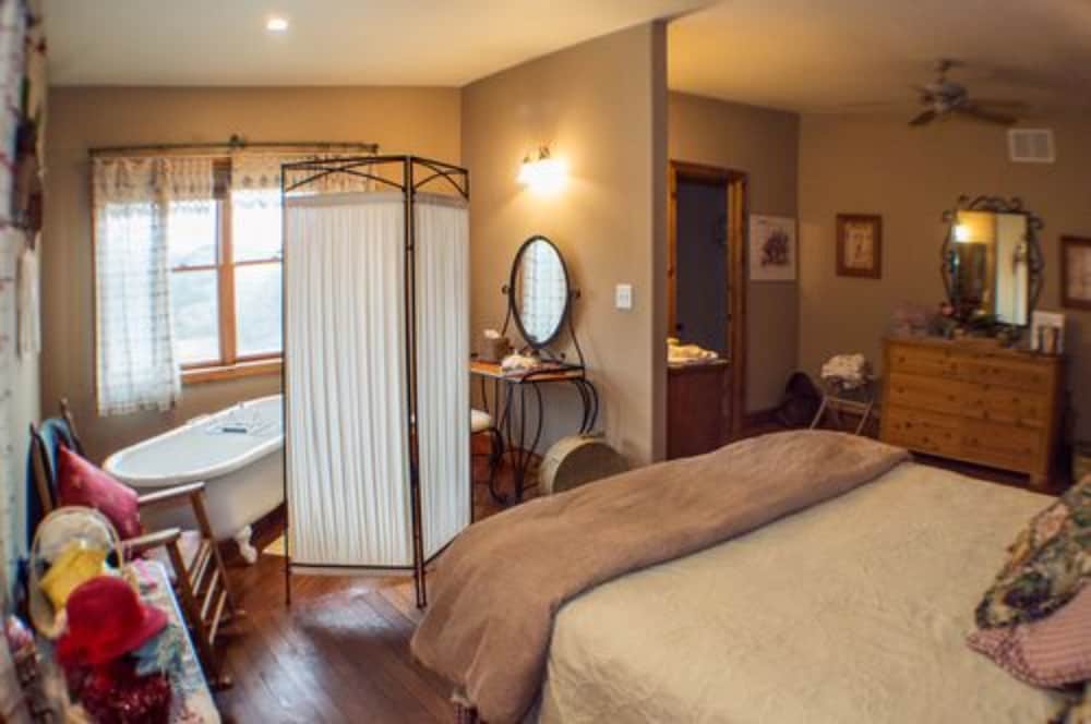 Room, Private Bathroom (Garden Room) photo 3