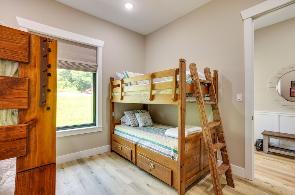 House (5 Bedrooms) photo 1