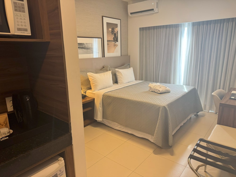 Superior Suite, 1 Queen Bed photo 3