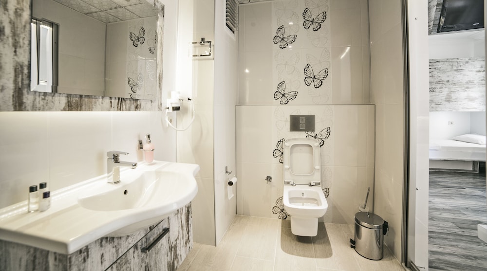 Standard Triple Room, 1 Bedroom photo 2