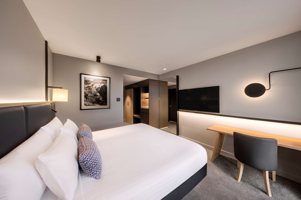 Room, Mountain View - Photo 1