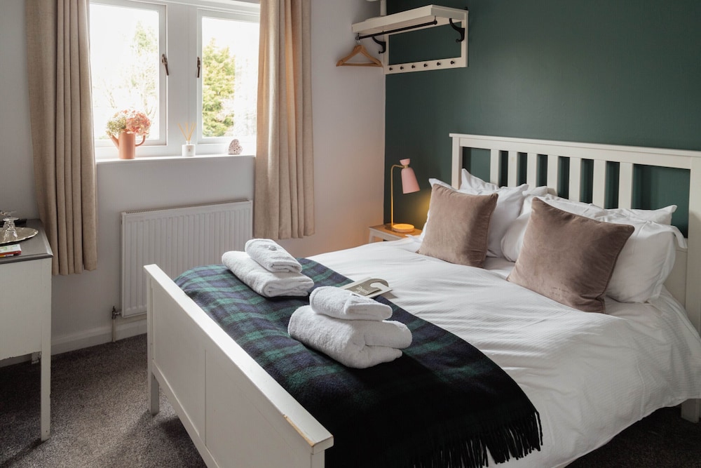 Economy Double Room, Ensuite (Cosy Double)