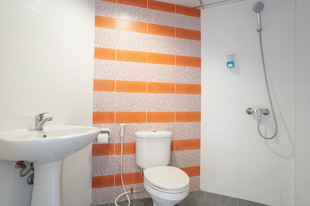 Express Suite - Photo 5