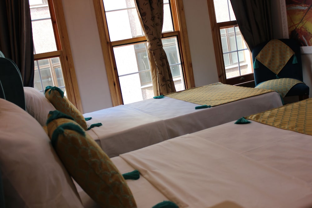 Quadruple Room photo 3