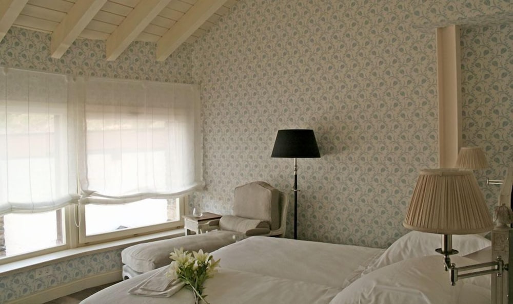 Panoramic Double Room, 1 King Bed photo 3