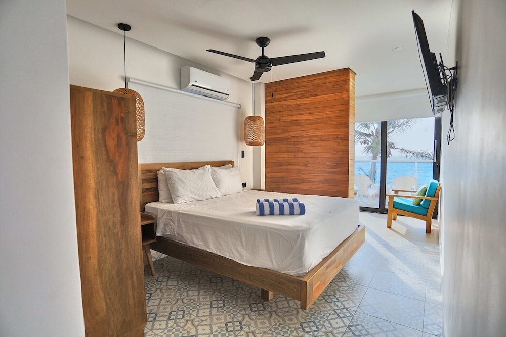 Standard Double Room, Sea View - Photo 5