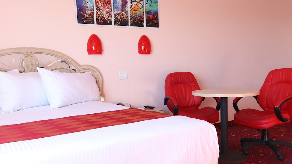 Premium Room, 1 Queen Bed, Fireplace photo 2
