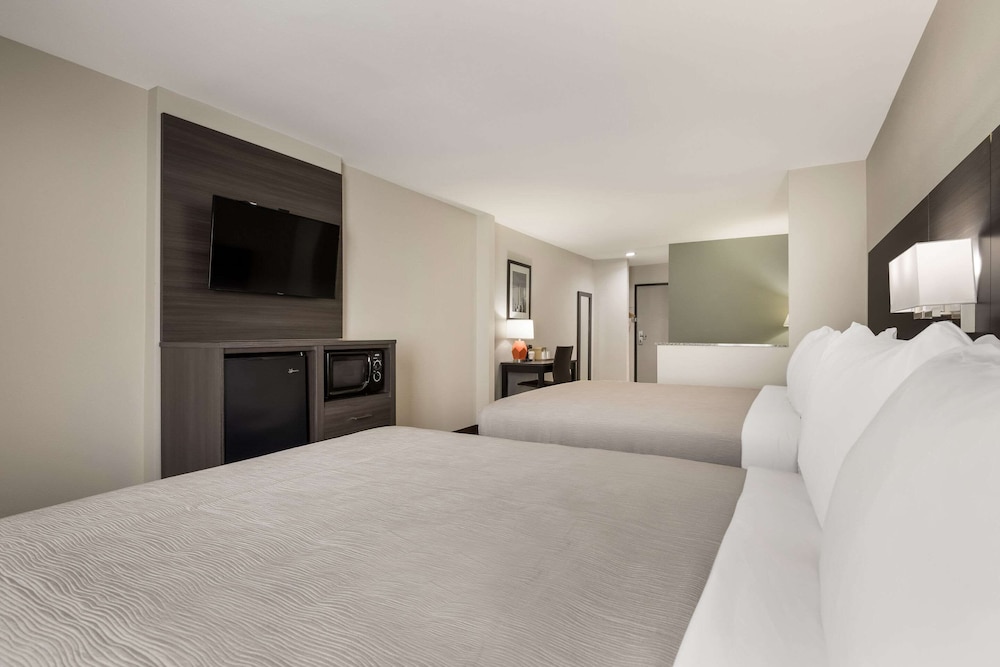 Suite, Non Smoking - Photo 1