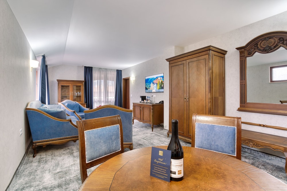 VIP Apartment photo 2