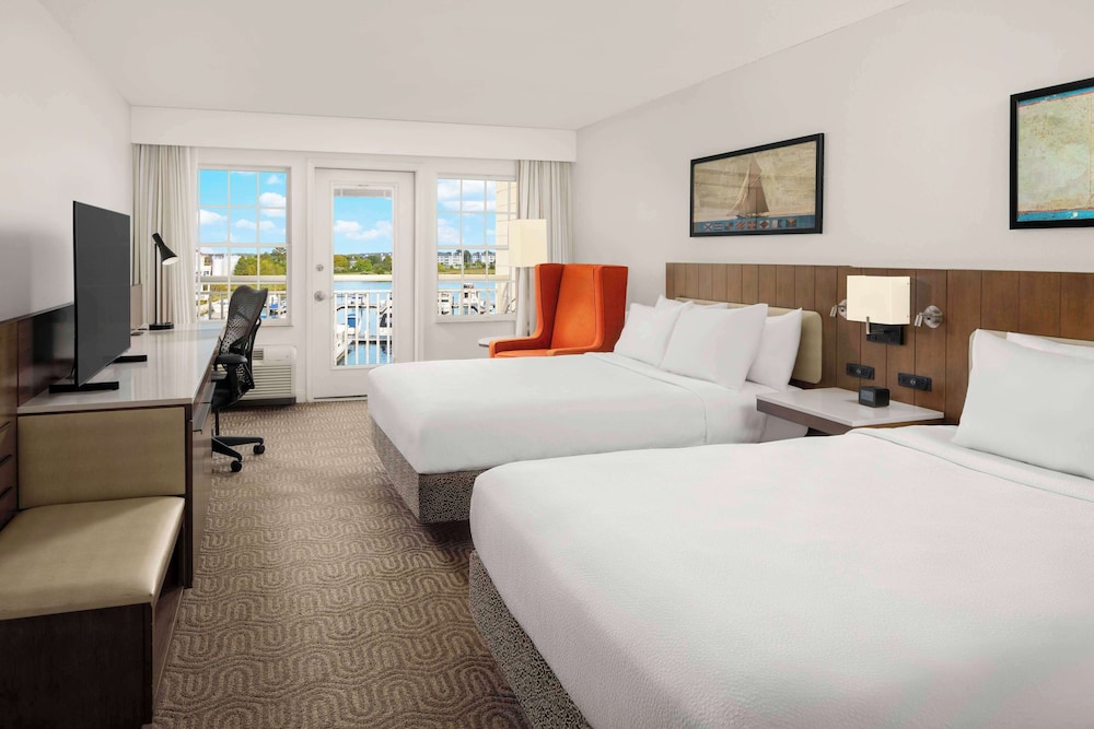 Standard Room, 2 Queen Beds - Photo 3